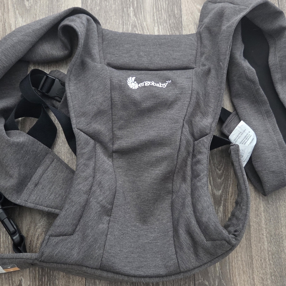 Ergobaby Gray